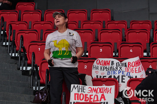 Обновлённый СКК имени Блинова принял первый хоккейный матч Обновлённый СКК имени Блинова принял первый хоккейный матч