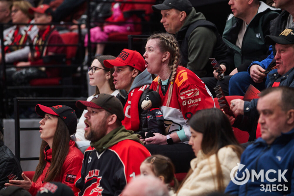 "Авангард" выиграл обе домашние игры у ЦСКА