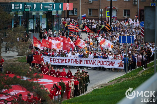 Вечно живые. Омичи поделились историями своих героев в строю "Бессмертного полка"