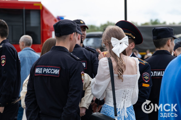 Праздник со слезами на глазах и теплотой в сердце: как Омск отмечал День Победы