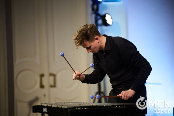 Мы не прощаемся, а говорим до свидания. В Омске состоялся отчётный концерт студентов Шебалинки