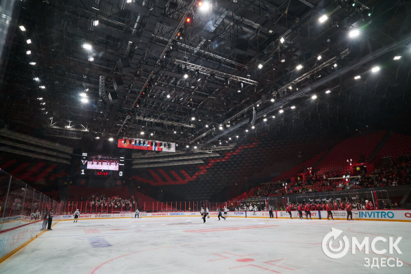 Обновлённый СКК имени Блинова принял первый хоккейный матч Обновлённый СКК имени Блинова принял первый хоккейный матч