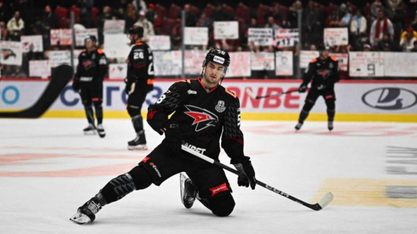 &laquo;Авангард&raquo; одержал третью победу в серии с &laquo;Нефтехимиком&raquo;