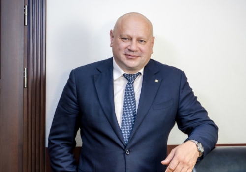 Президент наградил мэра Омска