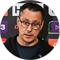 "Прошлое осталось в прошлом и никак не влияет на сегодня". Омский "Авангард" провёл тренировку перед серией с ЦСКА