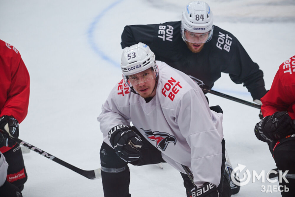 "Это серьёзный вызов, но мы вызовы любим". Омский "Авангард" вышел на лёд после паузы