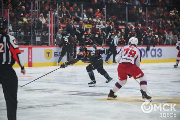 "Авангард" выиграл обе домашние игры у ЦСКА