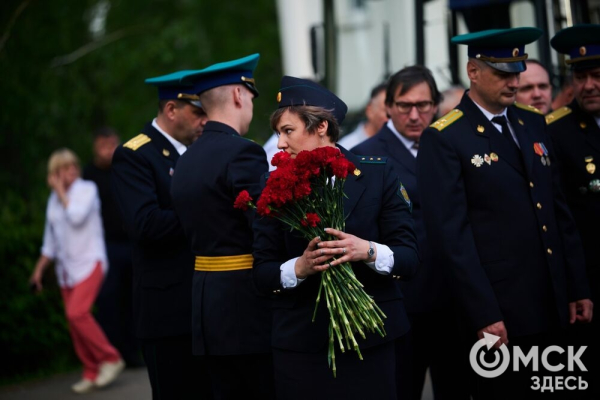 День пограничника в&nbsp;Омске отметили построением, танцами и долгожданными встречами