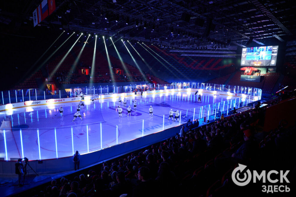 Обновлённый СКК имени Блинова принял первый хоккейный матч Обновлённый СКК имени Блинова принял первый хоккейный матч