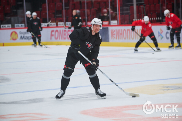 "Это серьёзный вызов, но мы вызовы любим". Омский "Авангард" вышел на лёд после паузы