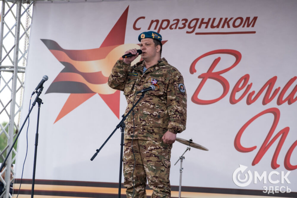 Праздник со слезами на глазах и теплотой в сердце: как Омск отмечал День Победы