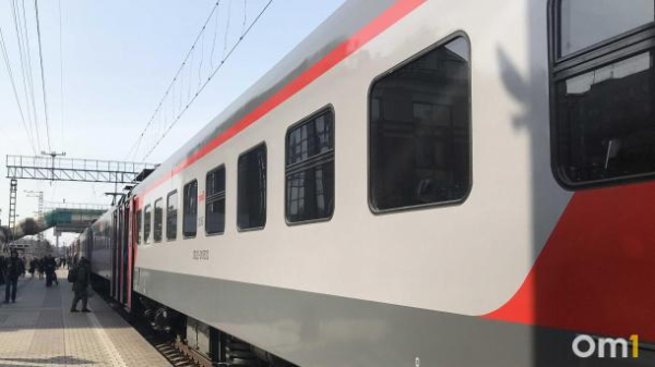 Стала известна стоимость билетов на прямой поезд из Омска в Симферополь