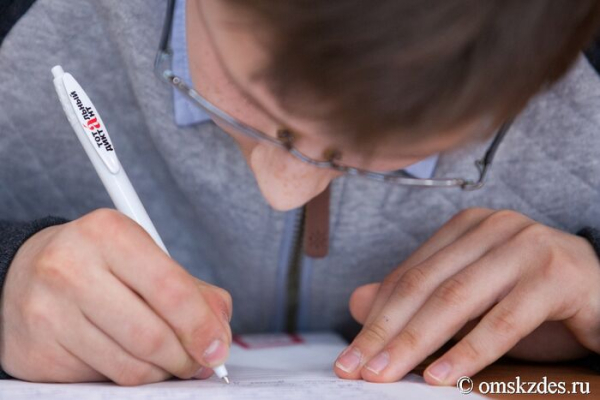 Тотальный, но не диктант. Для омских школьников подготовили языковые загадки