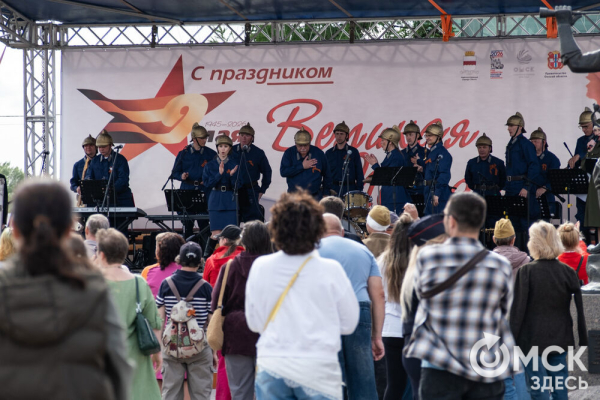 Праздник со слезами на глазах и теплотой в сердце: как Омск отмечал День Победы