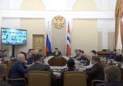 Омский губернатор поддержал предложения сделать Радоницу выходным днем