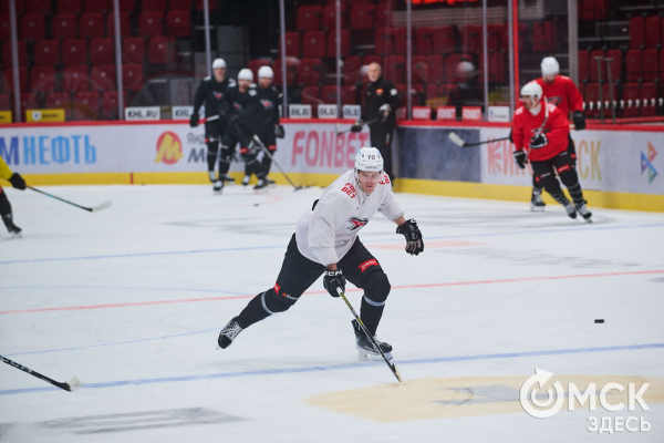 "Это серьёзный вызов, но мы вызовы любим". Омский "Авангард" вышел на лёд после паузы
