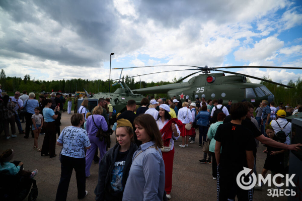Праздник со слезами на глазах и теплотой в сердце: как Омск отмечал День Победы