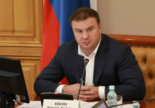 Омский губернатор проинформировал о&nbsp;ситуации с&nbsp;топливом