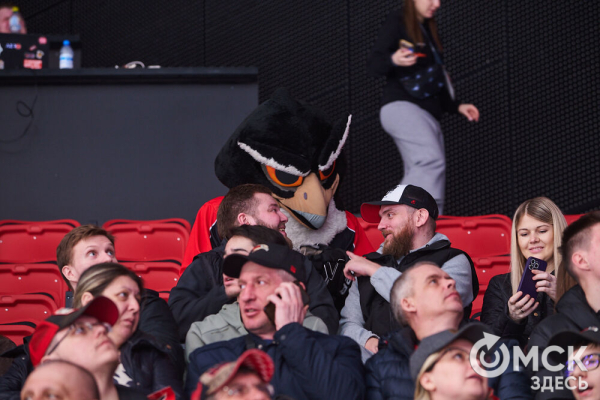 Обновлённый СКК имени Блинова принял первый хоккейный матч Обновлённый СКК имени Блинова принял первый хоккейный матч