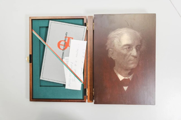 Редкое издание произведений Фёдора Тютчева представили в Омске